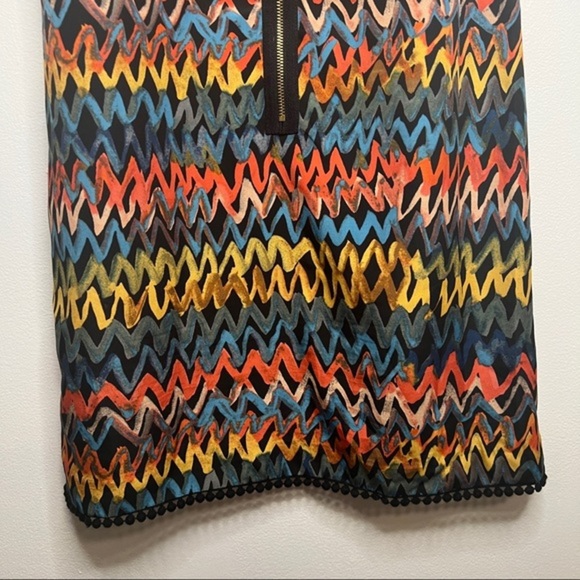 Kensie Sleeveless Zig-Zag Colorful Graffiti Zipperback Dress Size XS - Picture 5 of 8